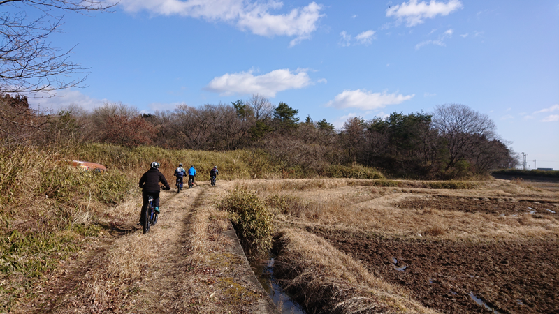 グラベルコースのエスコート